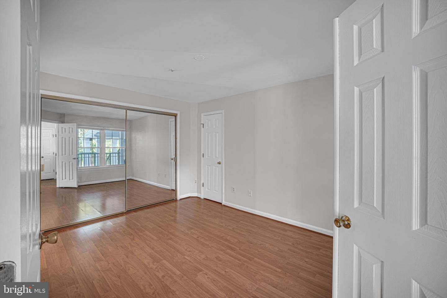 907 Hillside Lake Terrace #512 photo 10