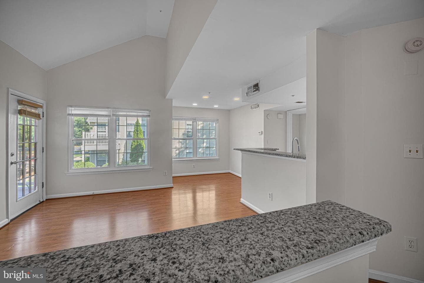 907 Hillside Lake Terrace #512 photo 7