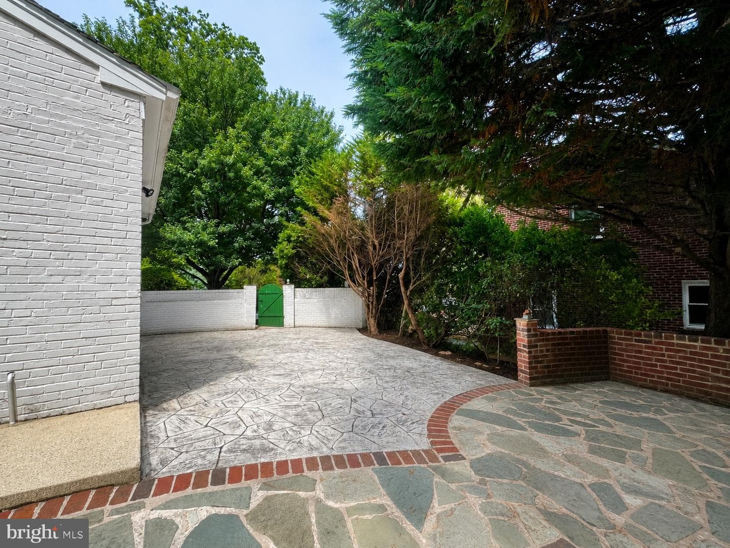 8201 Larry Place photo 32