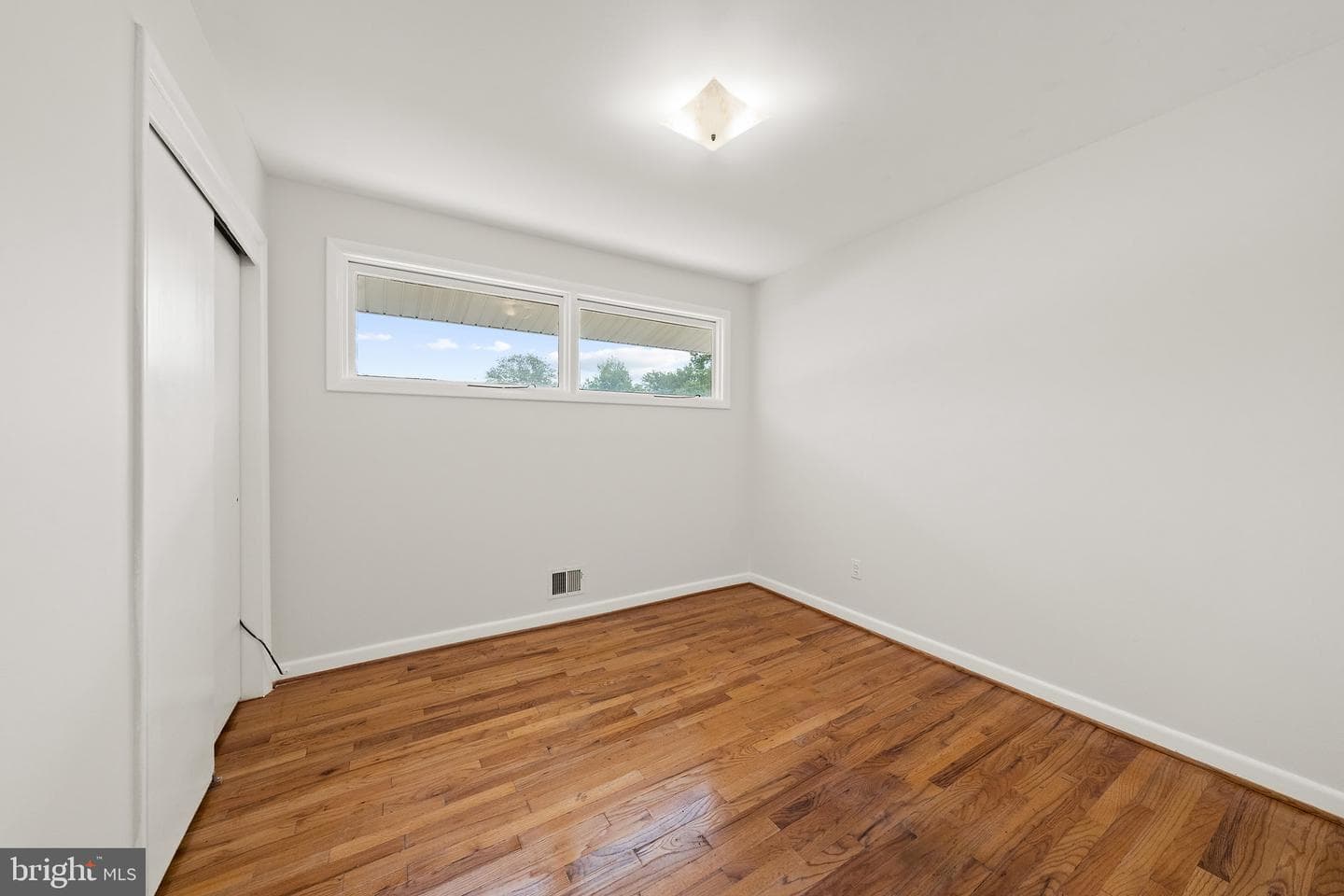 4501 Renn Street photo 17