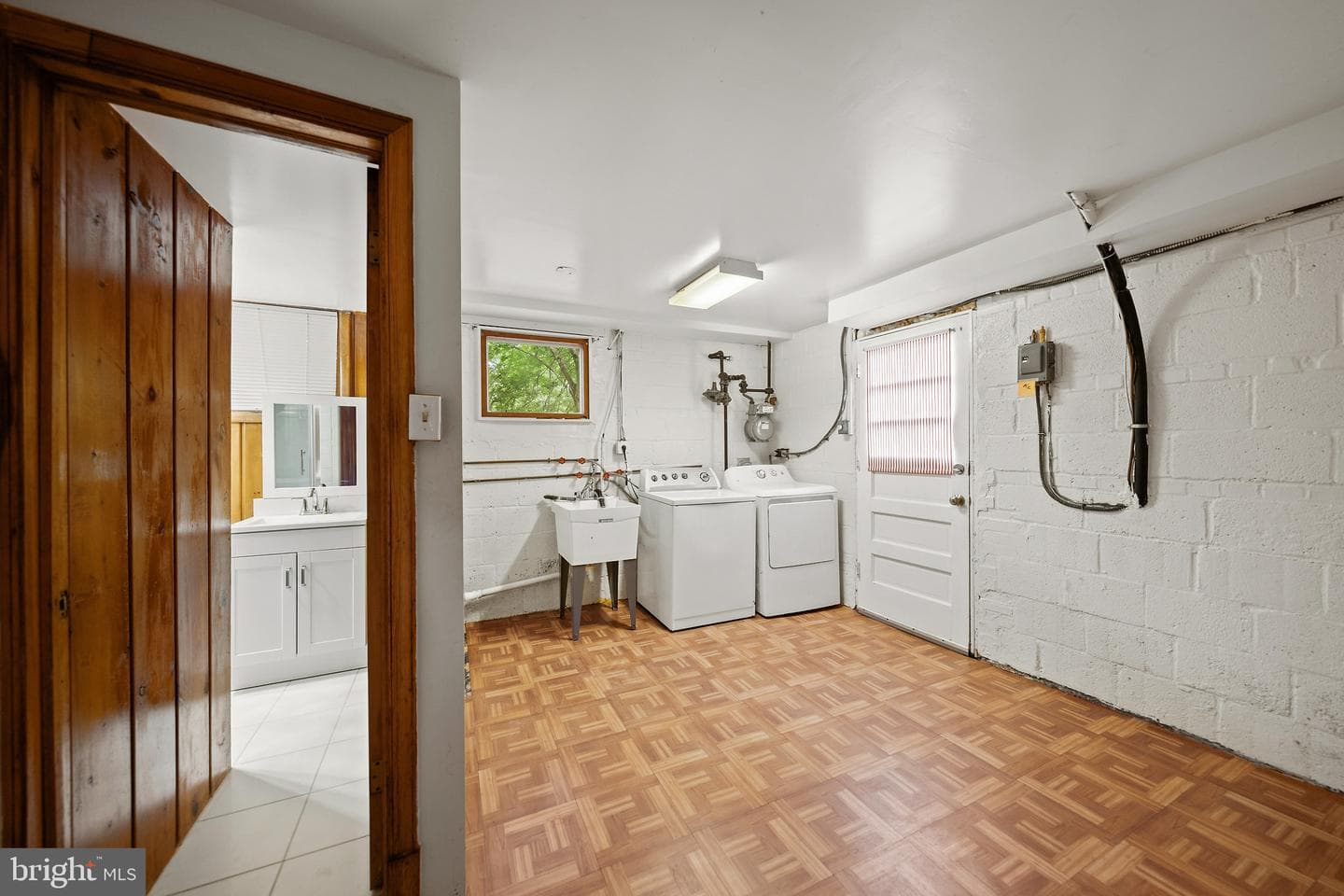 4501 Renn Street photo 29
