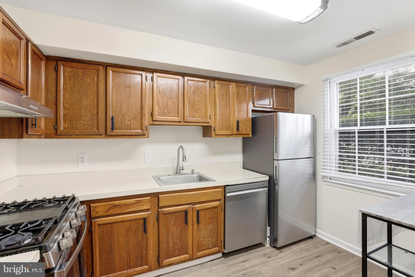 730 Quince Orchard Boulevard #730-P2 photo 2