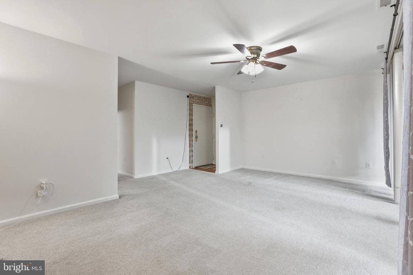730 Quince Orchard Boulevard #730-P2 photo 3