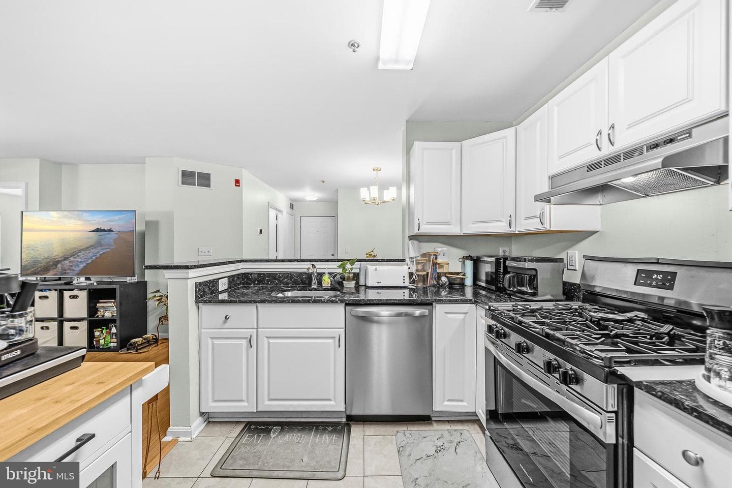 13306 Kilmarnock Way #3-L photo 9