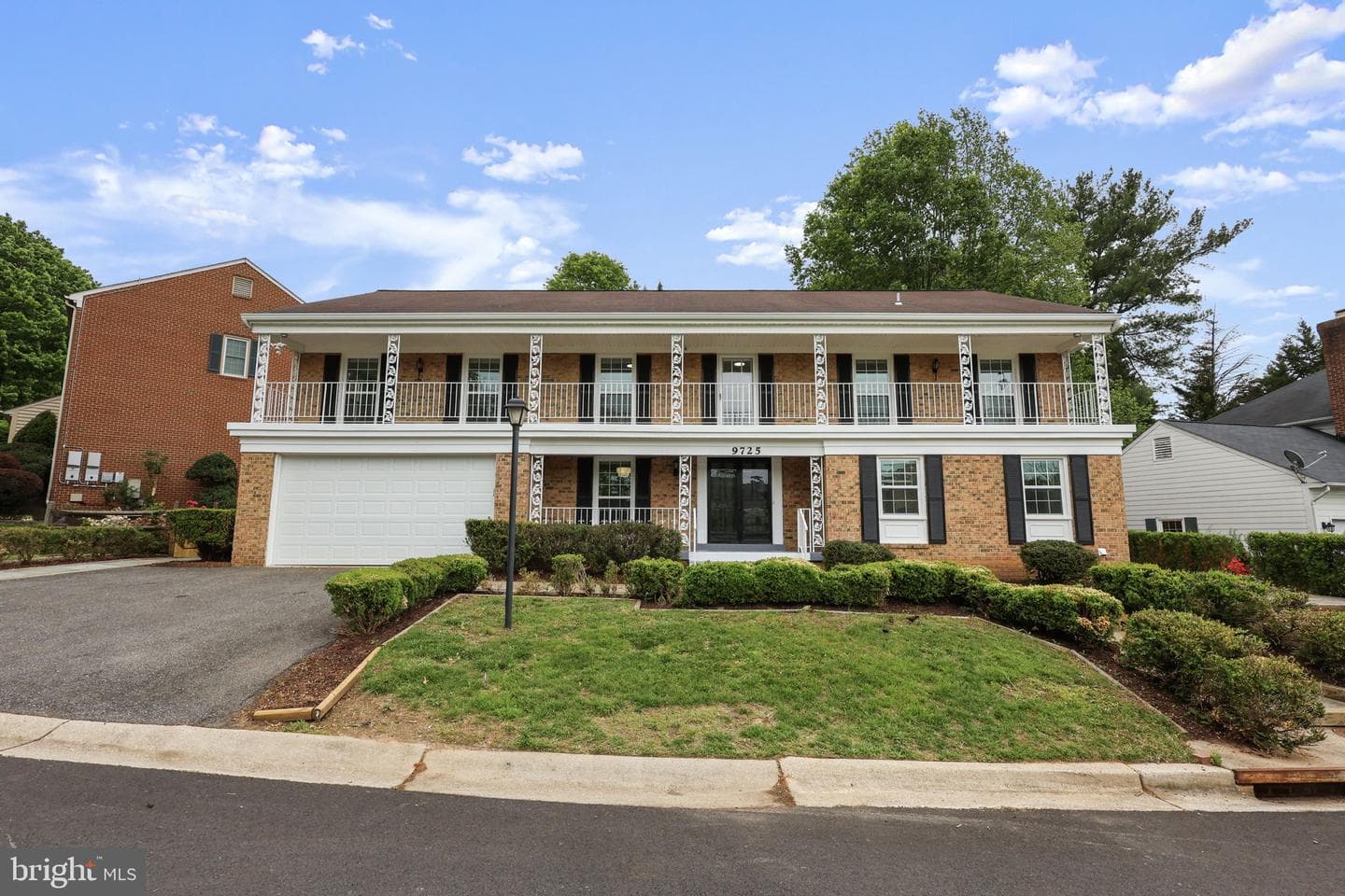 9725 Lookout Place, Gaithersburg