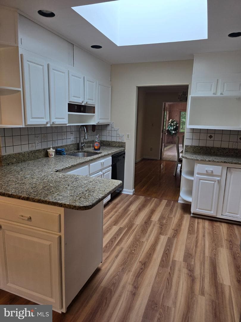 11902 Enid Dr Potomac Md 20854 photo 3
