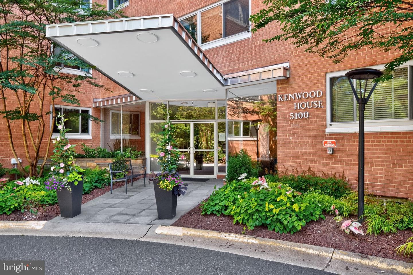 5100 Dorset Avenue #304 photo 1
