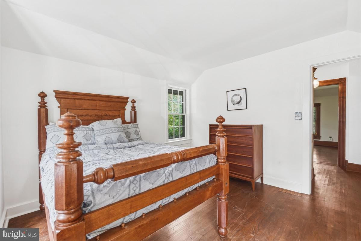 7214 Cedar Avenue photo 16