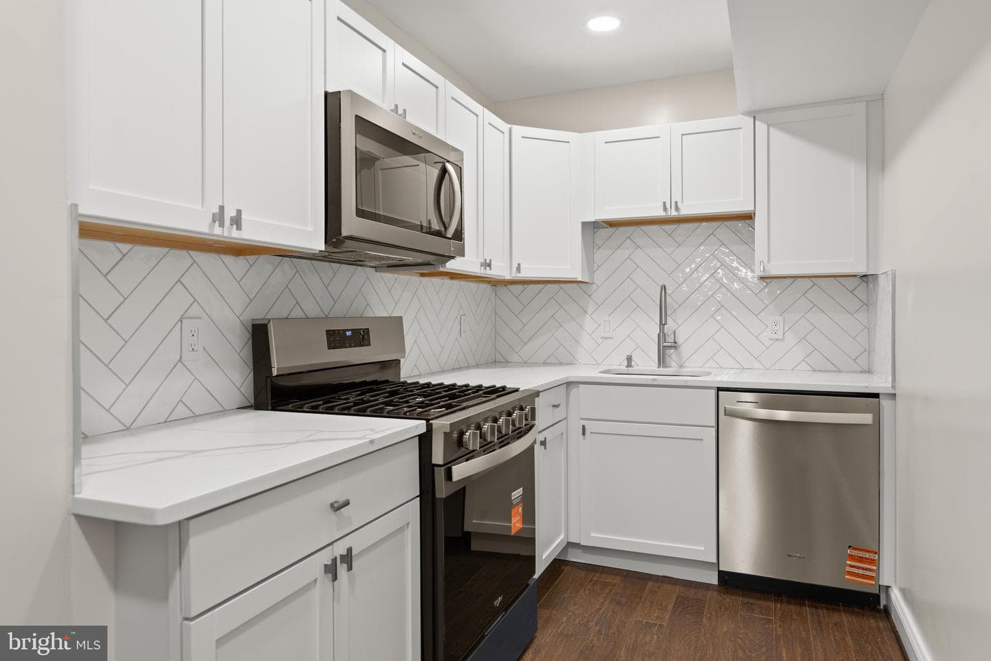 7400 Lakeview Drive #n402 photo 2