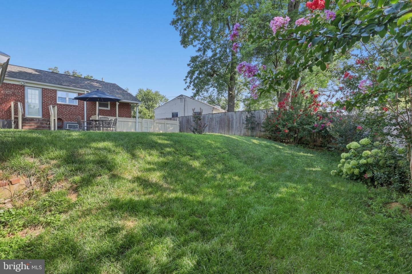 13105 Hallet Court photo 36