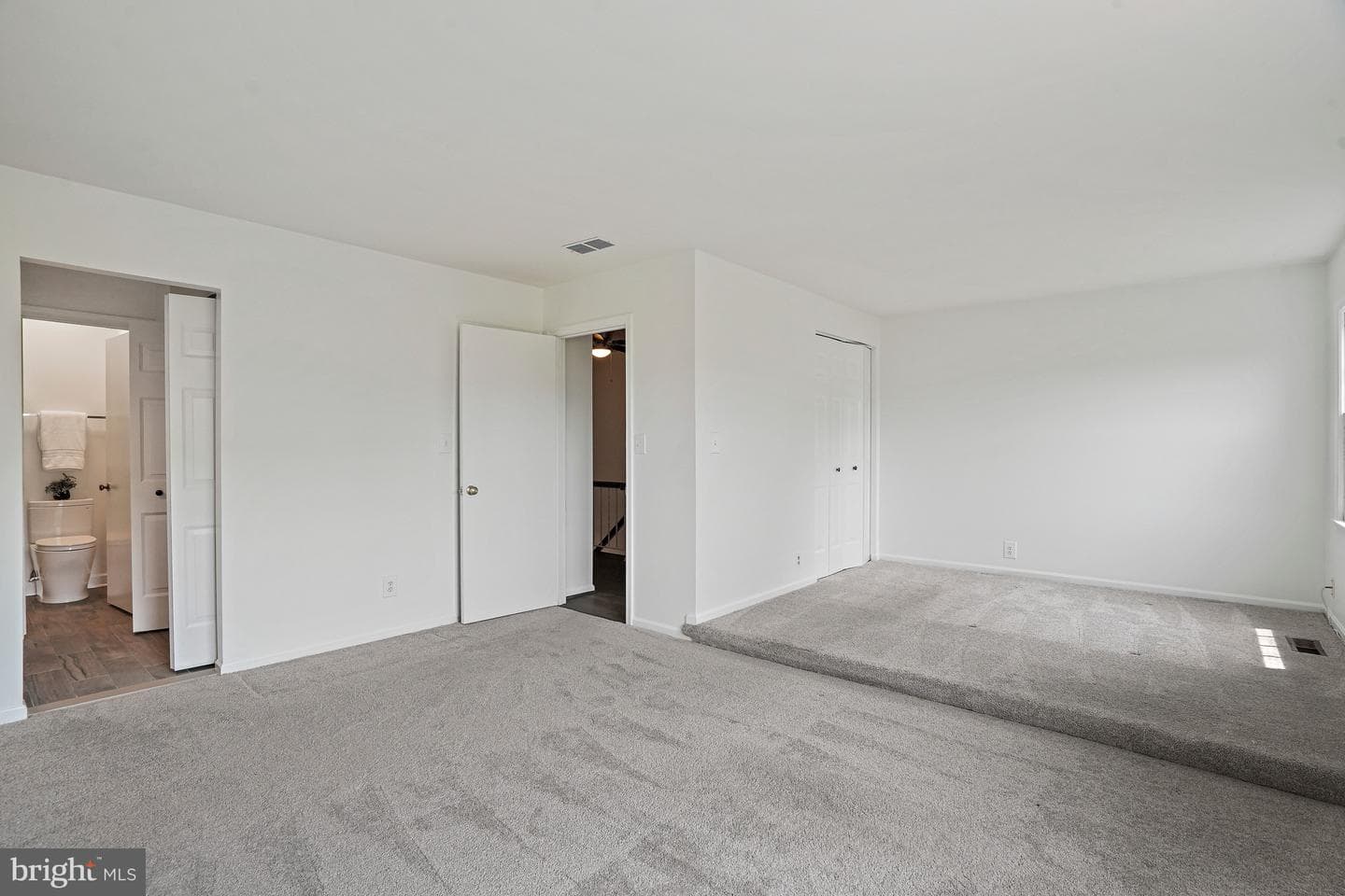9632 Duffer Way photo 11