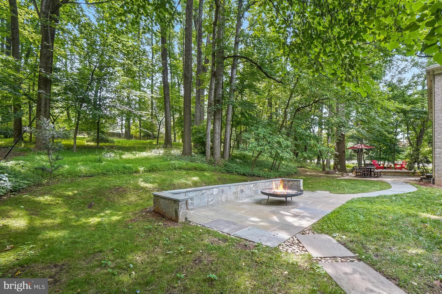 11701 Beekman Place photo 37