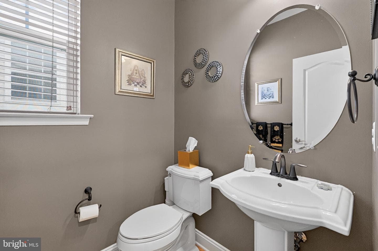 22780 Sweetspire Drive photo 24
