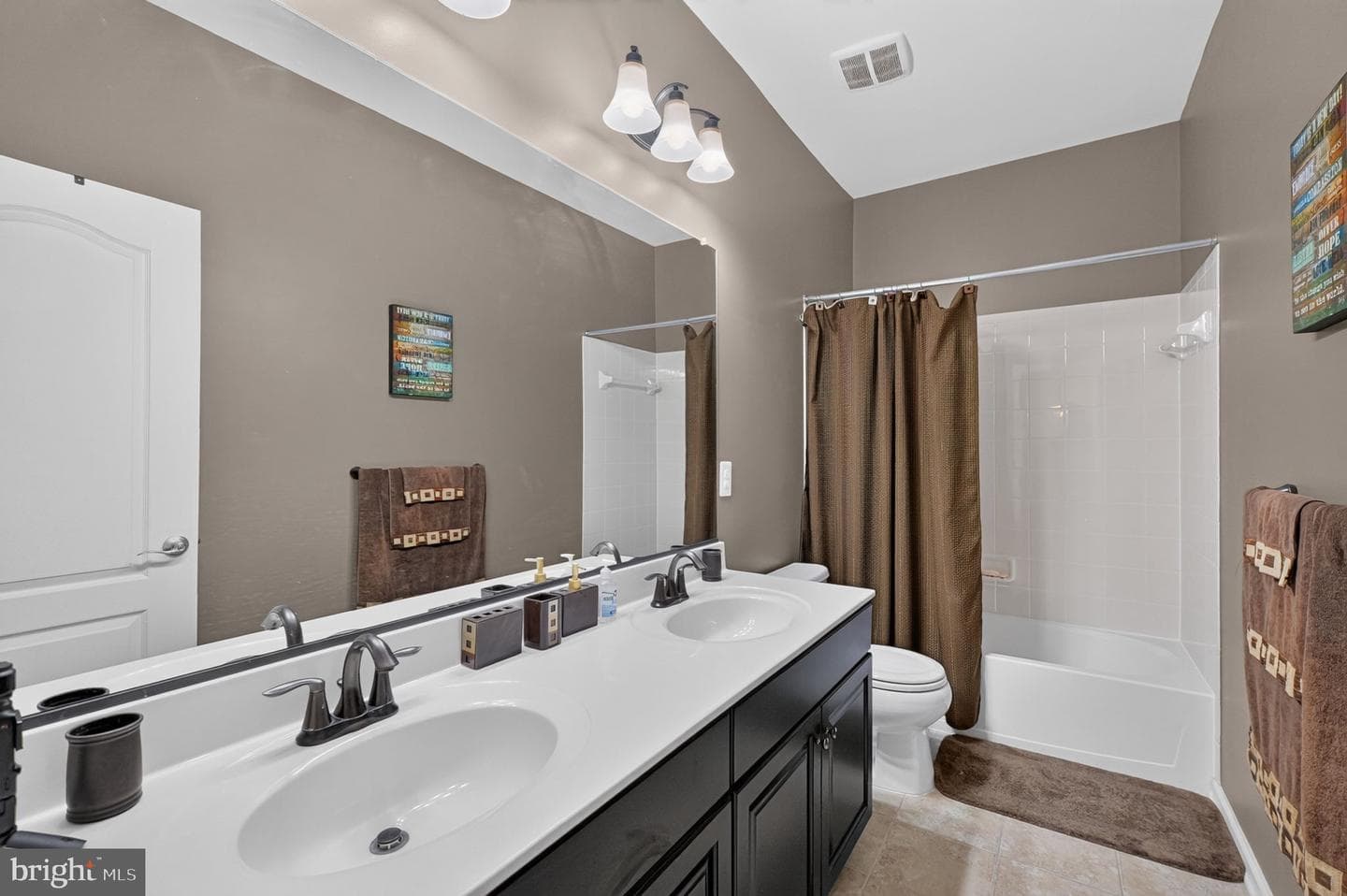 22780 Sweetspire Drive photo 34