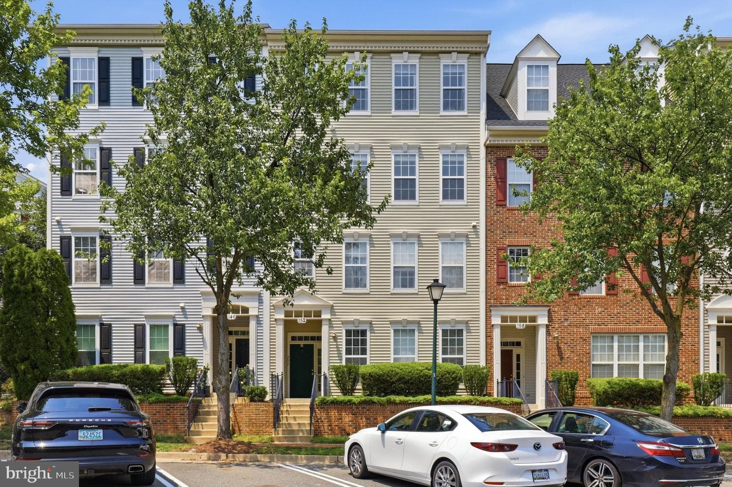 152 Mill Green Avenue #200, Gaithersburg