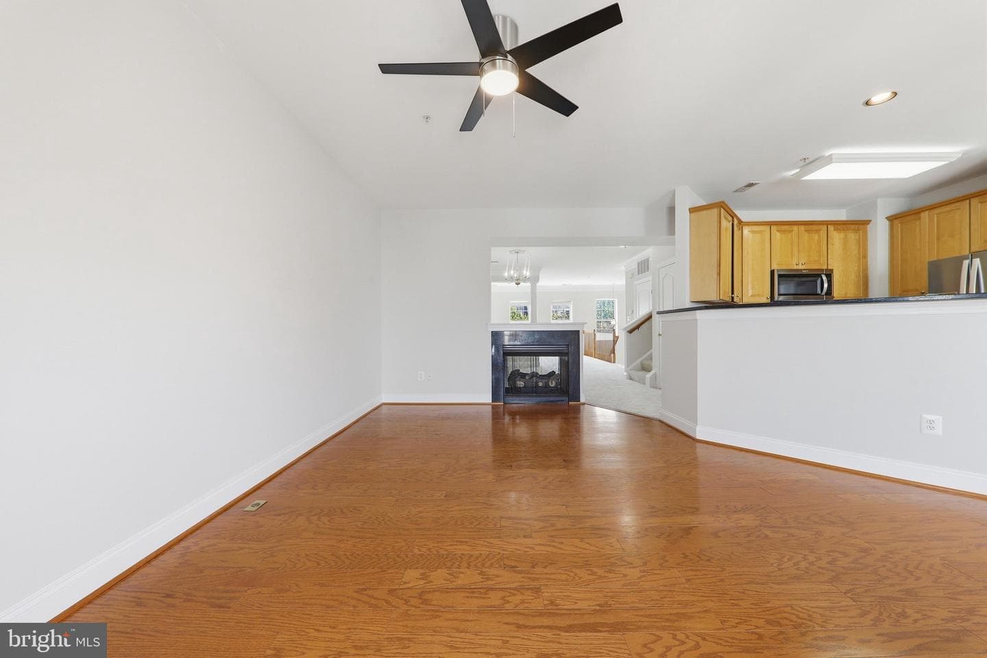 152 Mill Green Avenue #200 photo 19