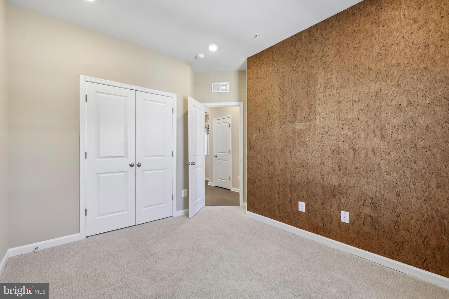 26401 Sir Jamie Terrace photo 30