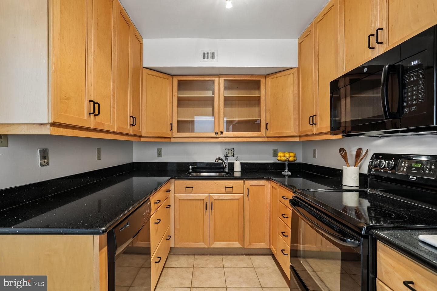 775 Azalea Drive #31-775 photo 8