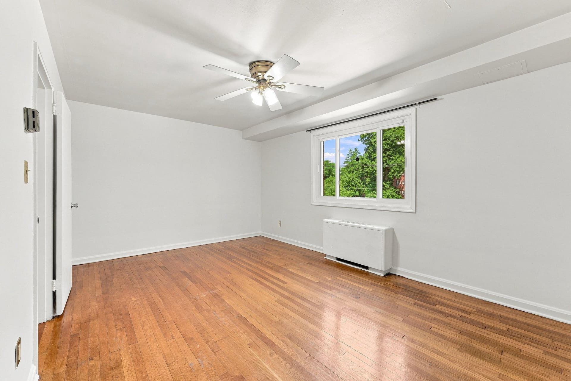 95 E Wayne Avenue #212 photo 17