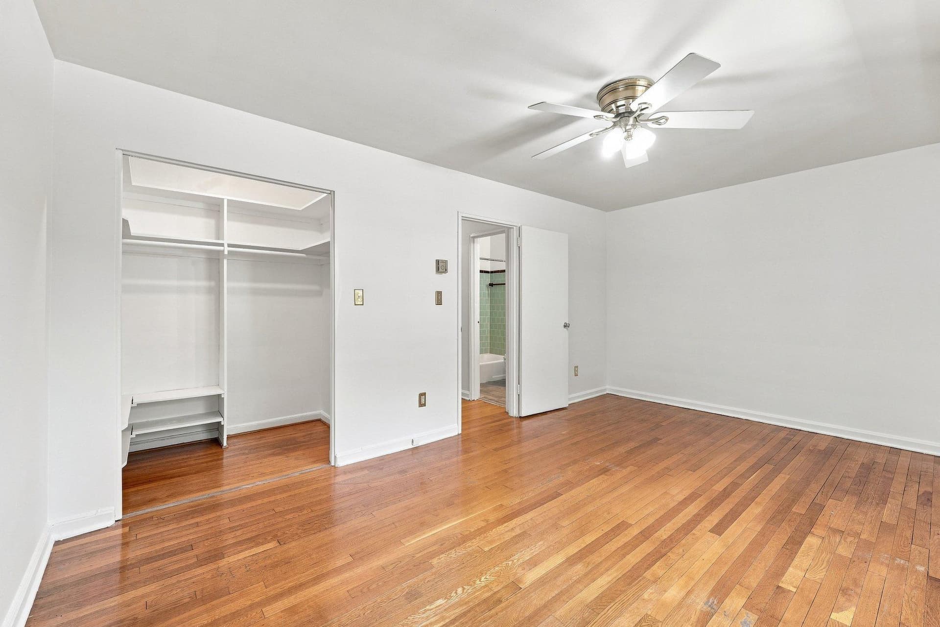 95 E Wayne Avenue #212 photo 20