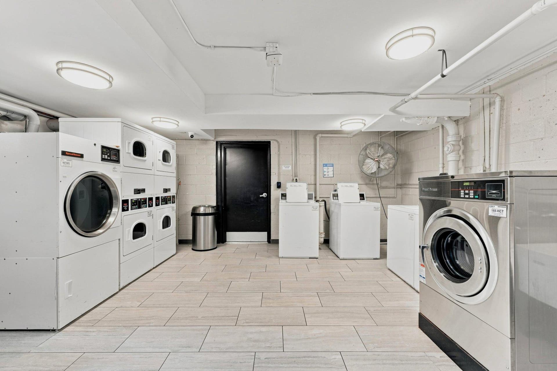 95 E Wayne Avenue #212 photo 25