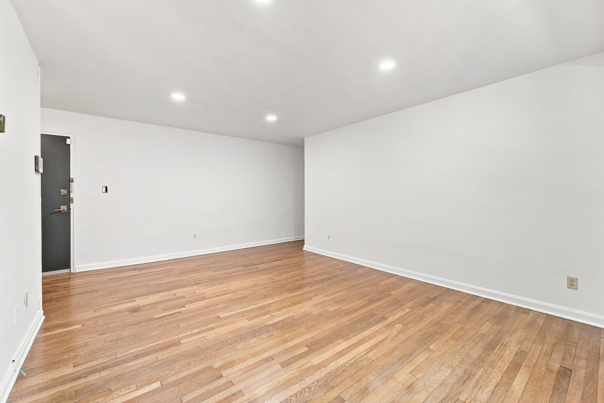 95 E Wayne Avenue #212 photo 5