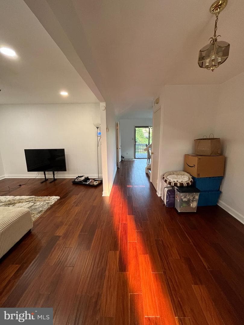 20125 Hob Hill Way photo 6