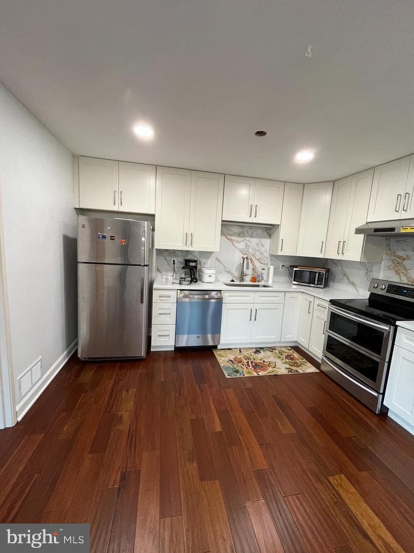 20125 Hob Hill Way photo 8