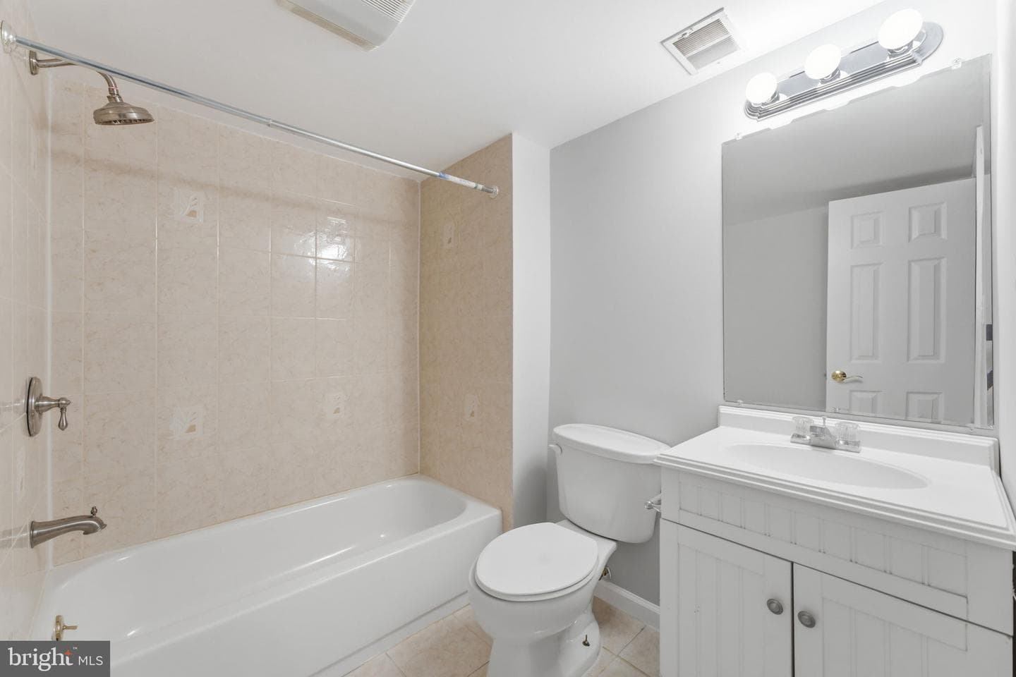 101 Jersey Lane photo 55
