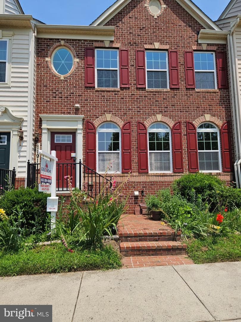 11911 Country Squire Way, Clarksburg