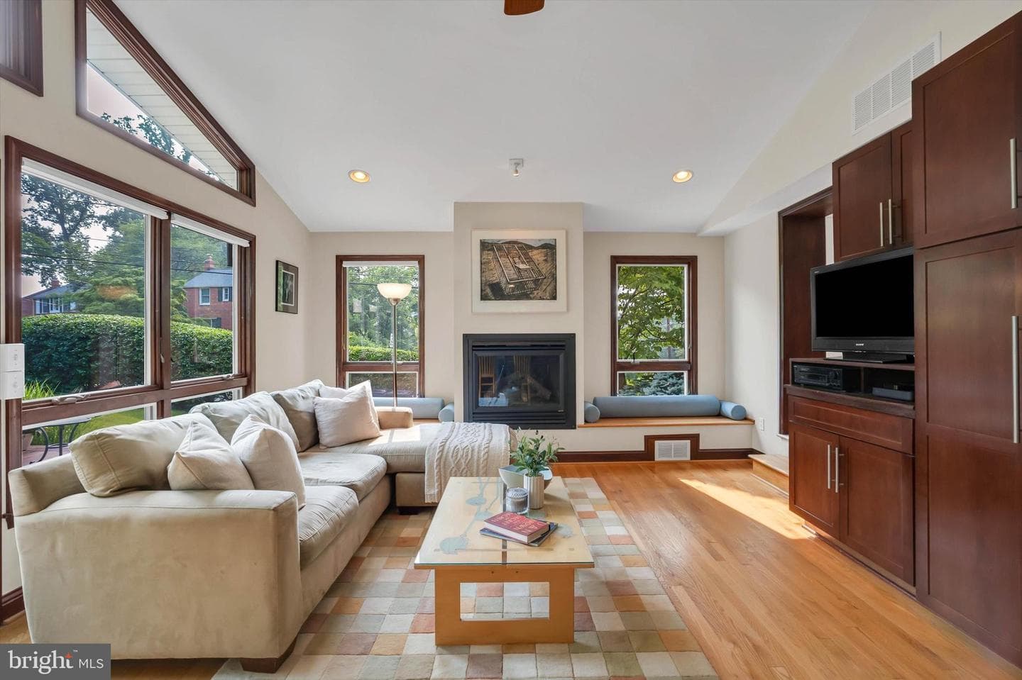 1004 Dennis Avenue photo 11