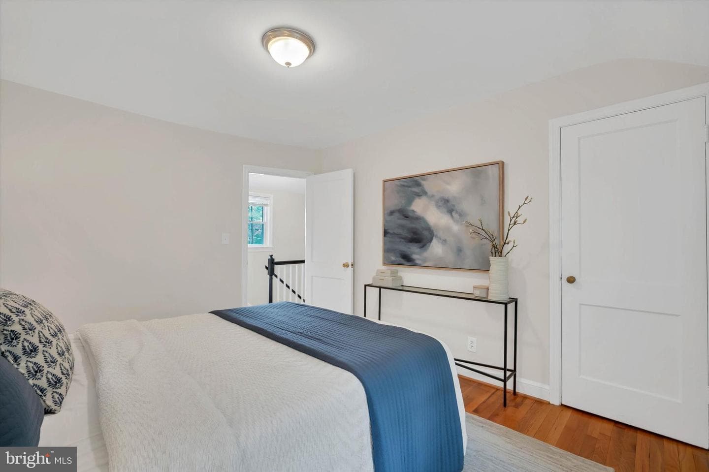 1004 Dennis Avenue photo 30