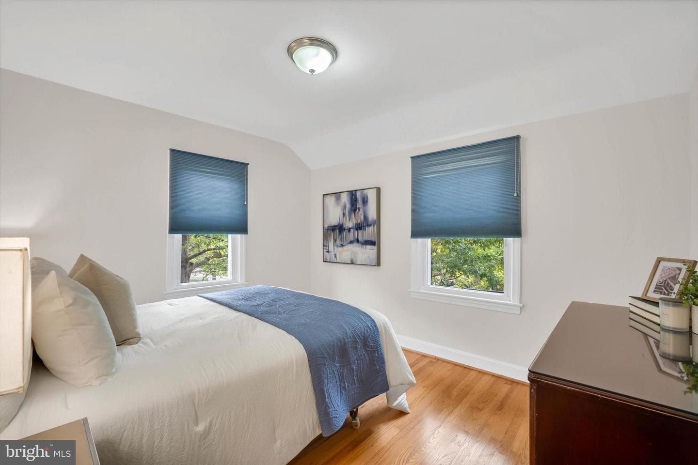 1004 Dennis Avenue photo 31