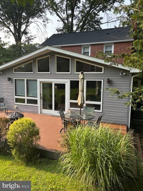 1004 Dennis Avenue photo 4