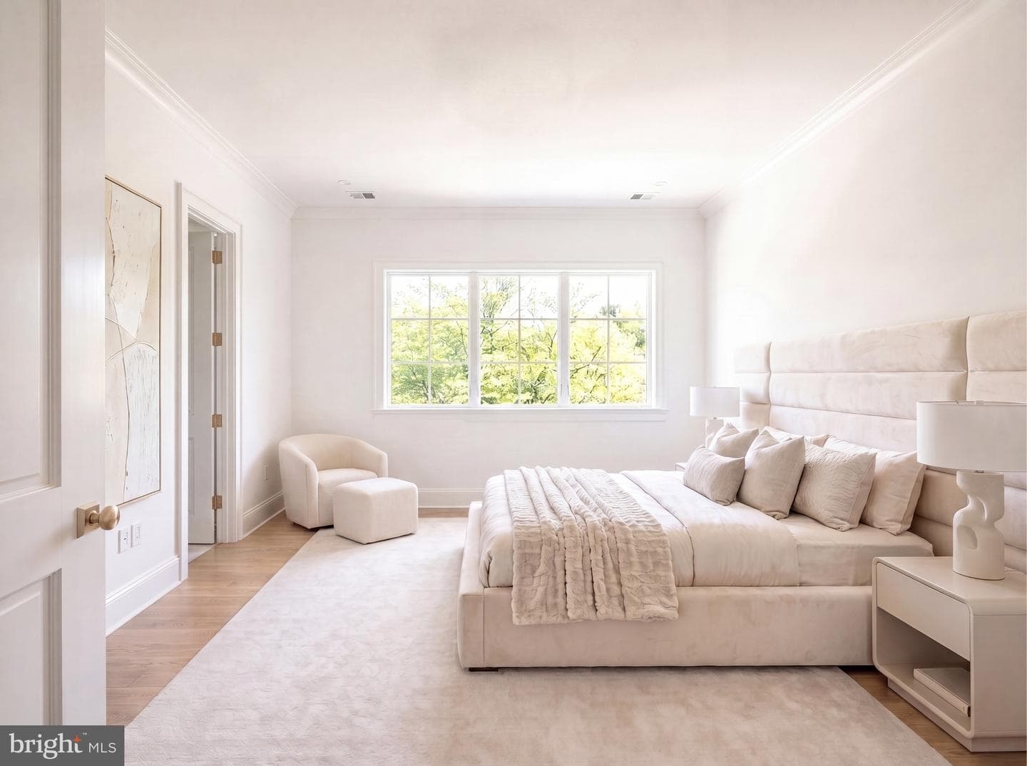 5200 Dorset Avenue photo 38