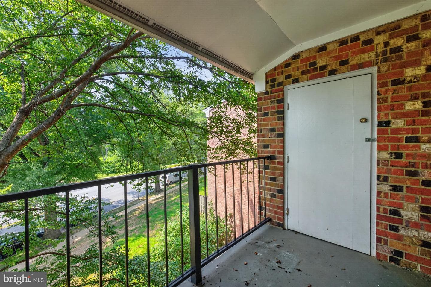 854 Quince Orchard Boulevard #202 photo 17
