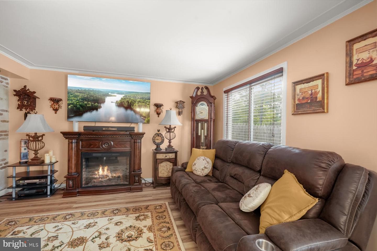 18157 Metz Drive photo 8