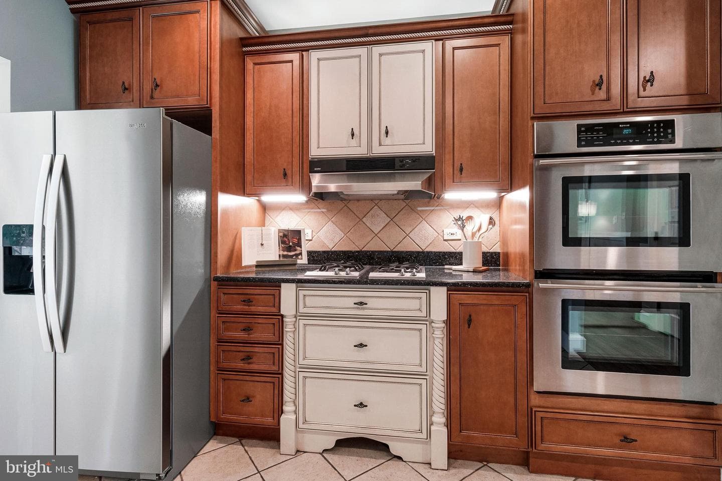 4701 River Road photo 14