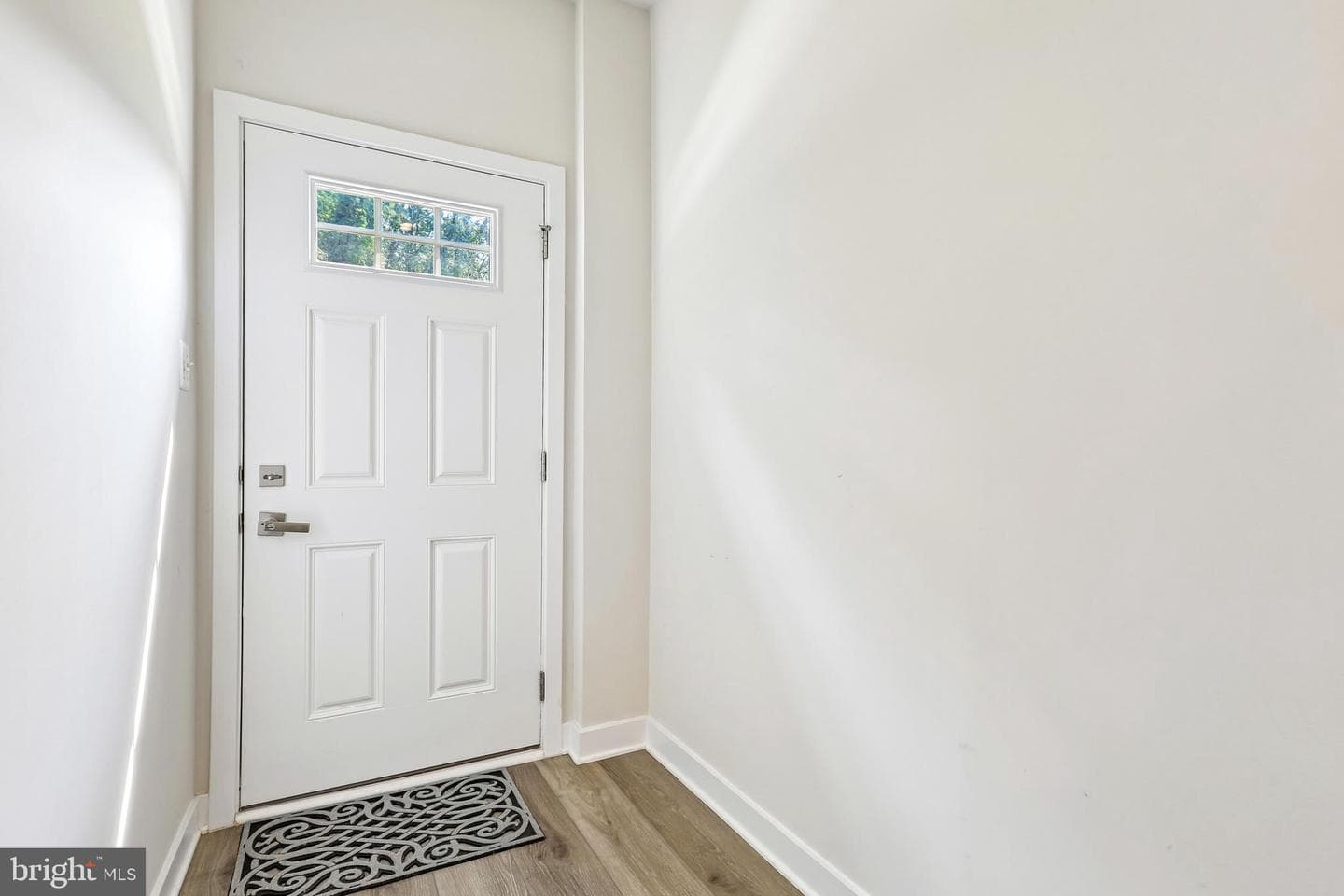 9810 Posterity Ln photo 7