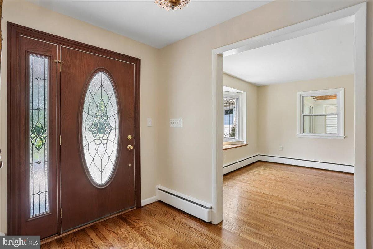 14811 Springfield Road photo 6