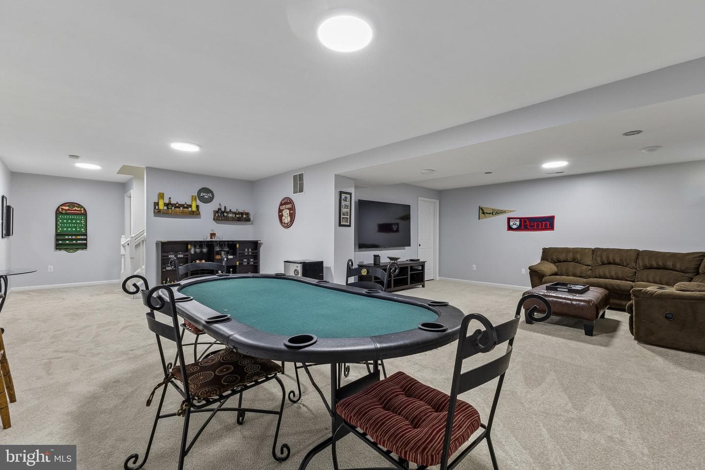 8 Winding Oak Court photo 25