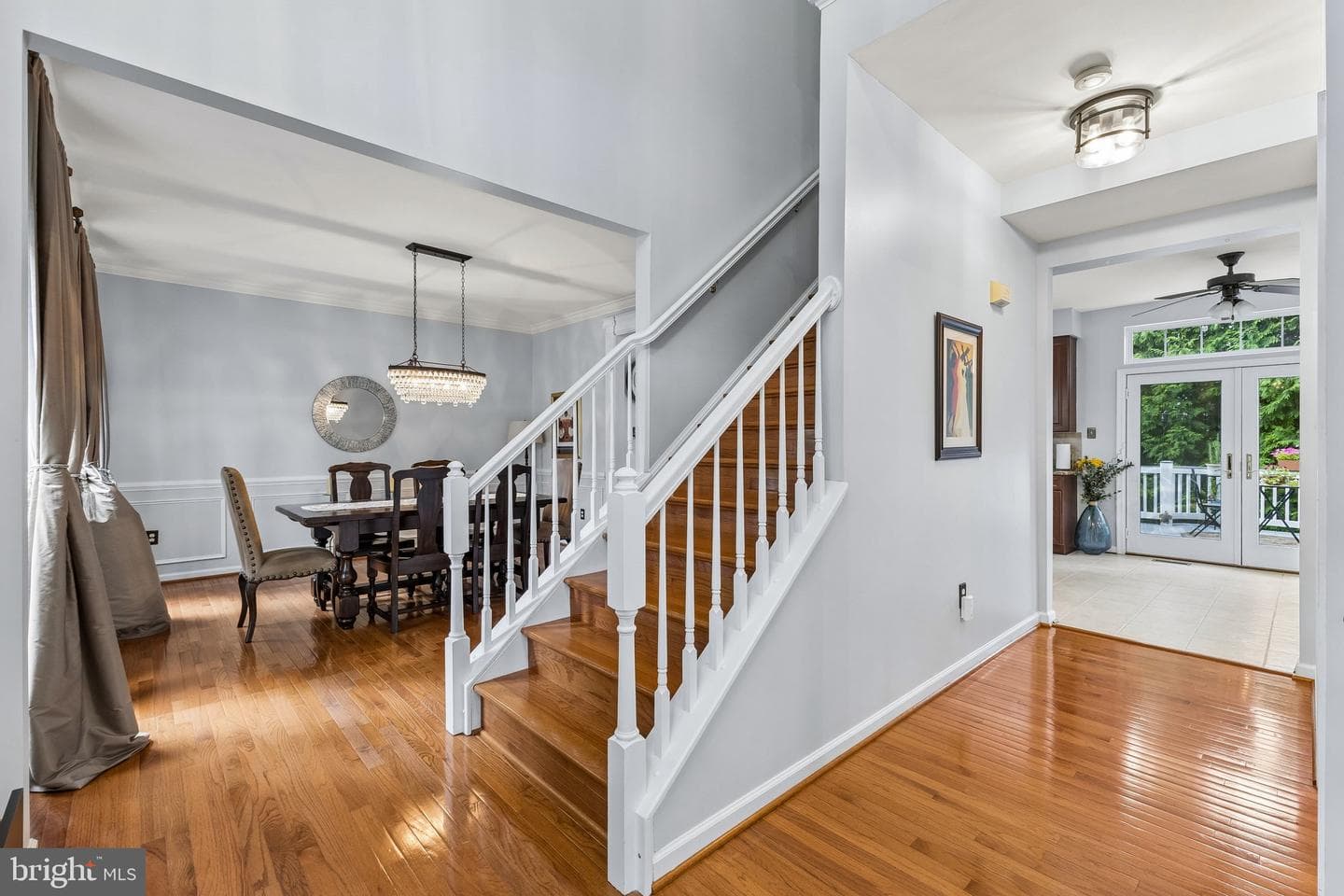 8 Winding Oak Court photo 3