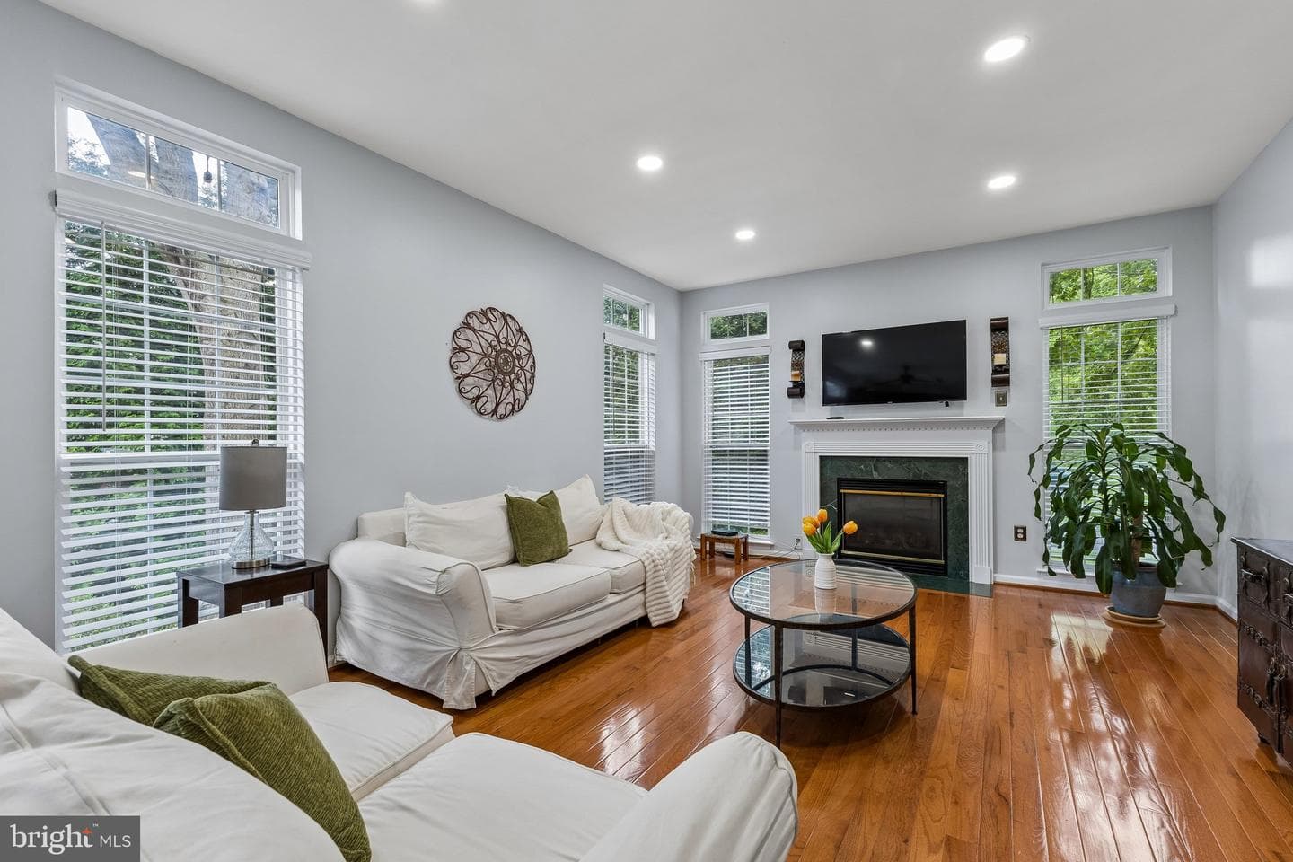 8 Winding Oak Court photo 9