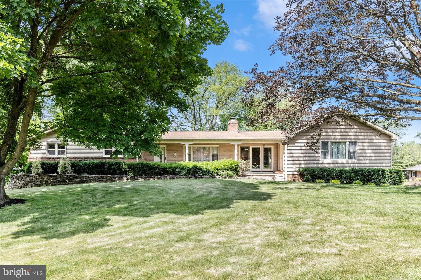20432 Greenfield Road photo 1