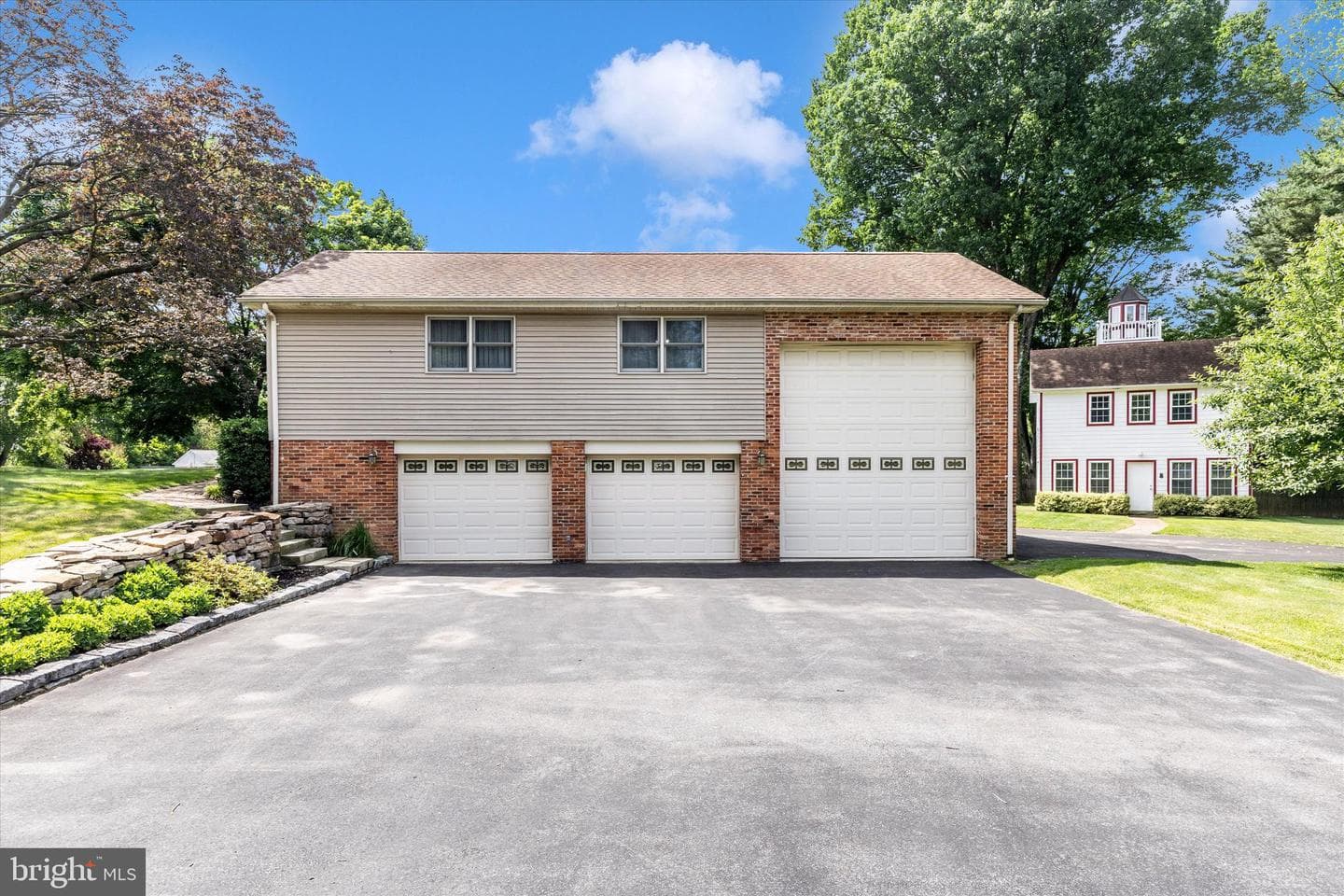 20432 Greenfield Road photo 36