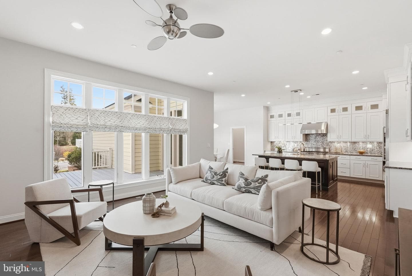 5338 Camberley Avenue photo 4