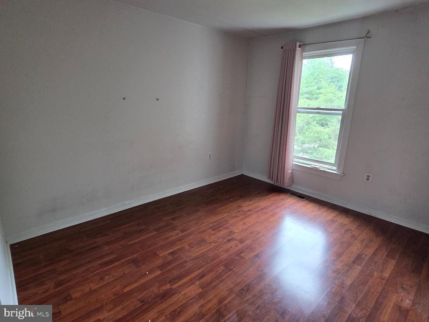 1110 Arcola Avenue photo 12