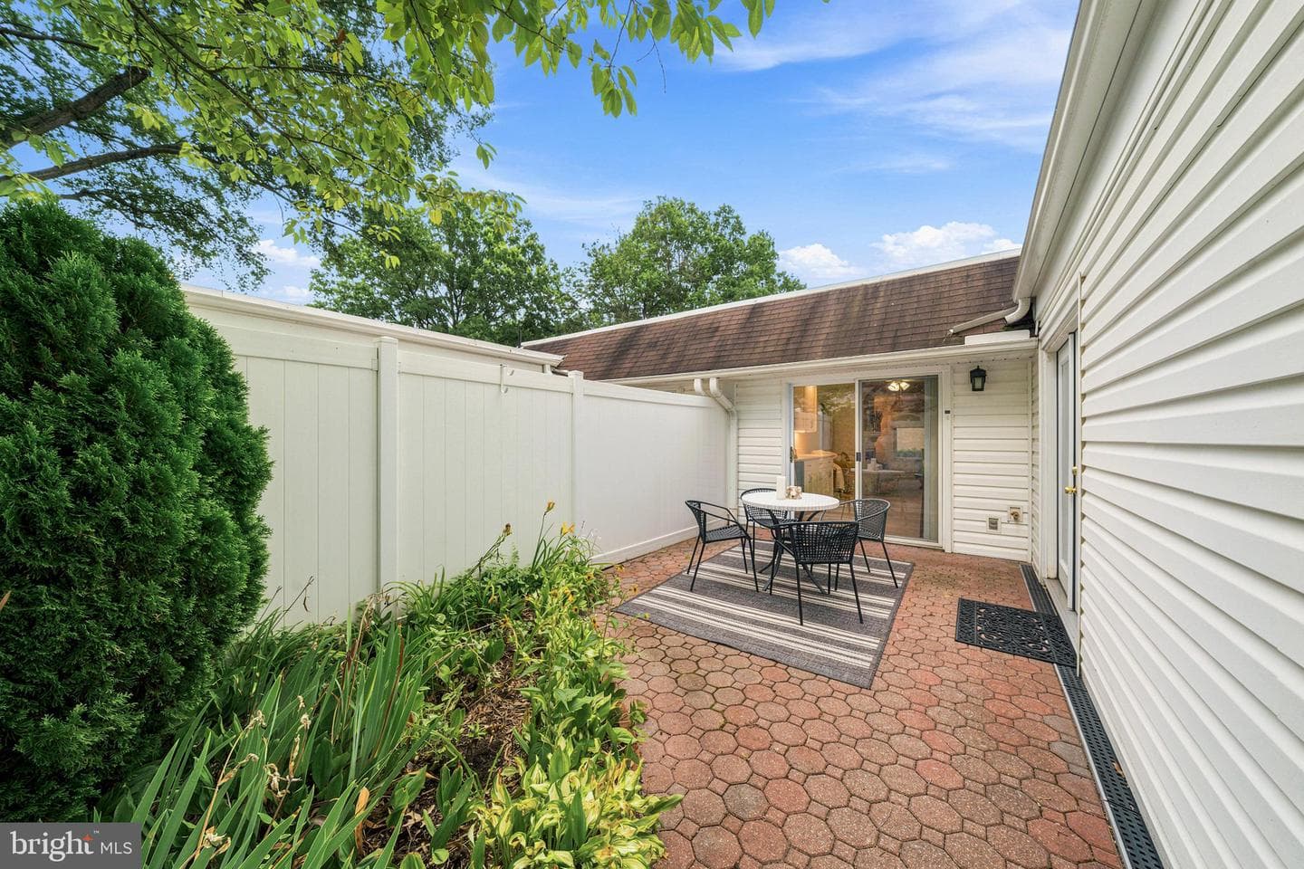 14601 Deerhurst Terrace photo 32