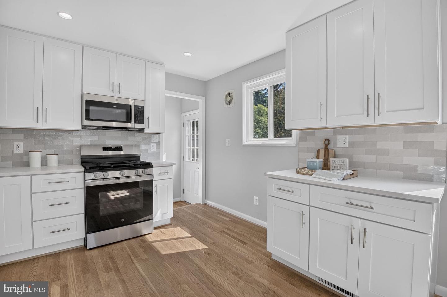 11302 Schuylkill Road photo 13