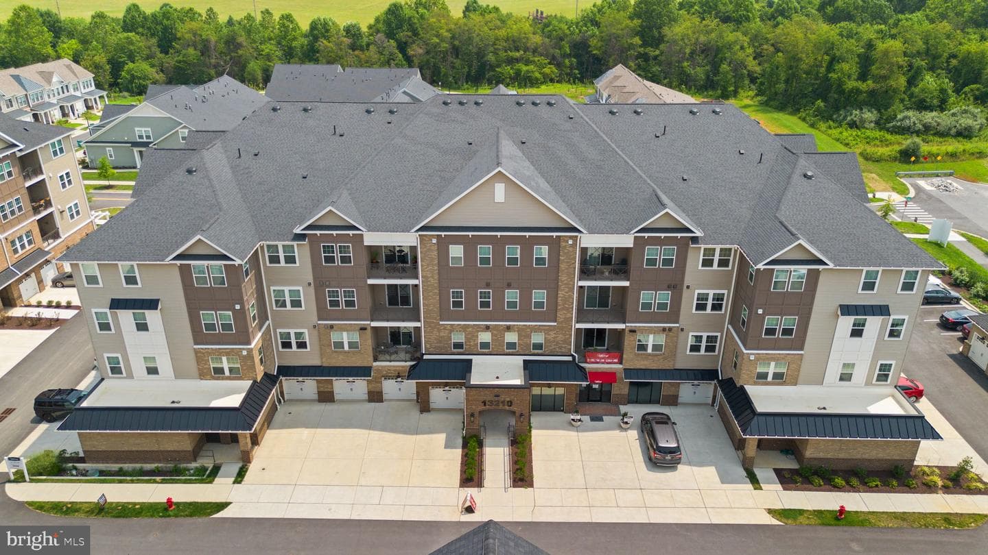 13210 Petrel Street #3307, Clarksburg